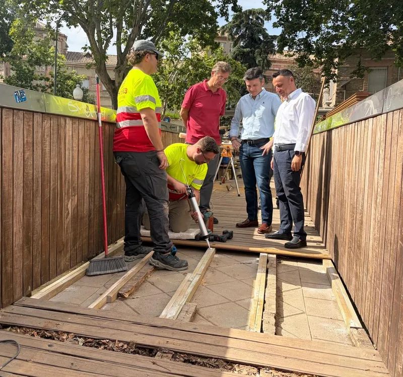 Granada renueva el Puente de las Titas y el Parque Antonio Jiménez Blanco con 65.400 euros