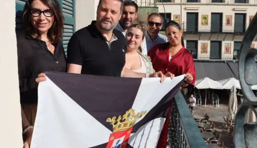 Tudela muestra su apoyo a Ceuta con la colocación de su bandera y una concentración ciudadana