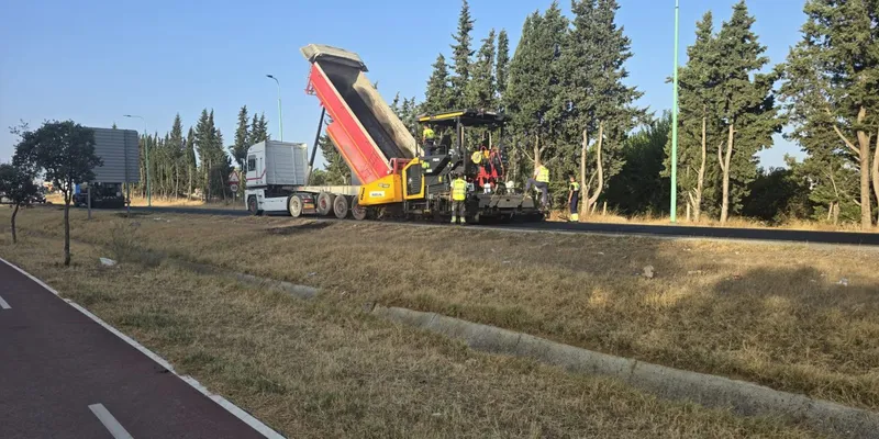 Mejoras en la A-394 a su paso por Utrera: comienzan las obras de renovación del firme