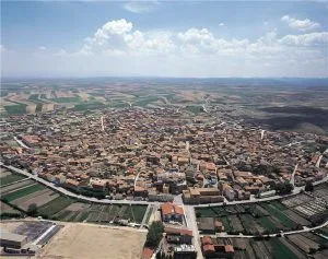 Cella destaca su extensión territorial y su papel central en la Comarca Comunidad de Teruel