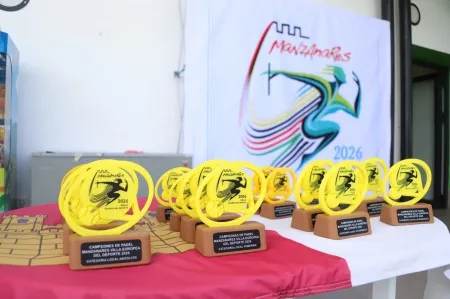 Manzanares celebra su título de Villa Europea del Deporte con un torneo de pádel