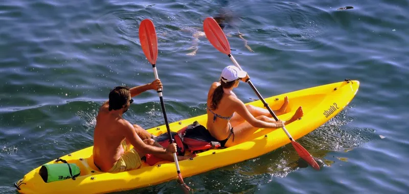 Iniciación al piragüismo y paddle surf en la Balsa de la Morea este verano