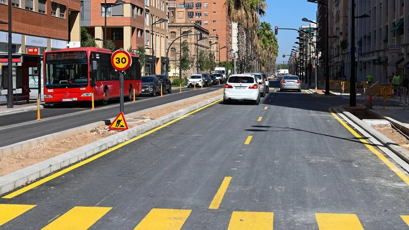 València reabre Pérez Galdós y Giorgeta al tráfico para el inicio del curso escolar