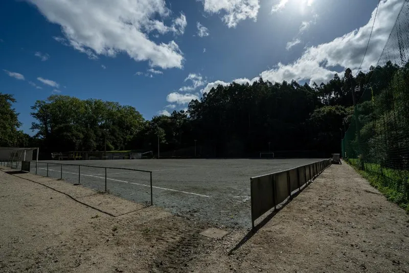 Oleiros detalla la ubicación de sus campos de fútbol y otras instalaciones deportivas