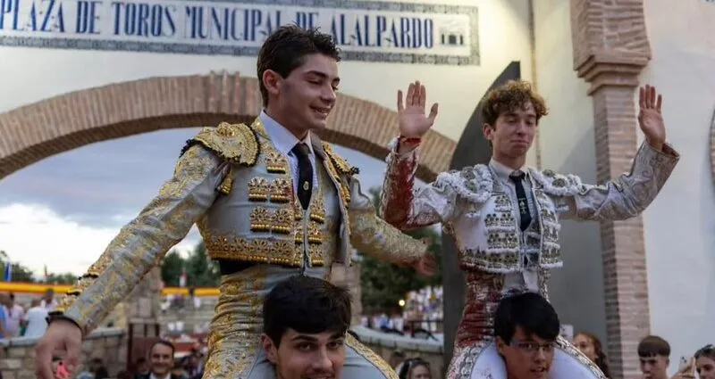 Alalpardo celebra su Feria Taurina con dos exitosas novilladas sin picadores