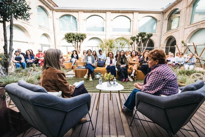 La Diputación de Pontevedra clausura el ciclo "Mulleres de Palabra(s)" en el Día das Escritoras