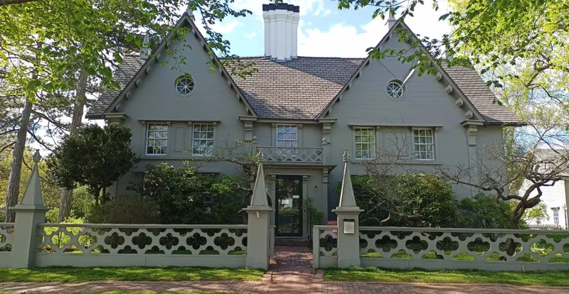 Descubre la historia viva de Salem en The Pickering House, la casa más antigua de América