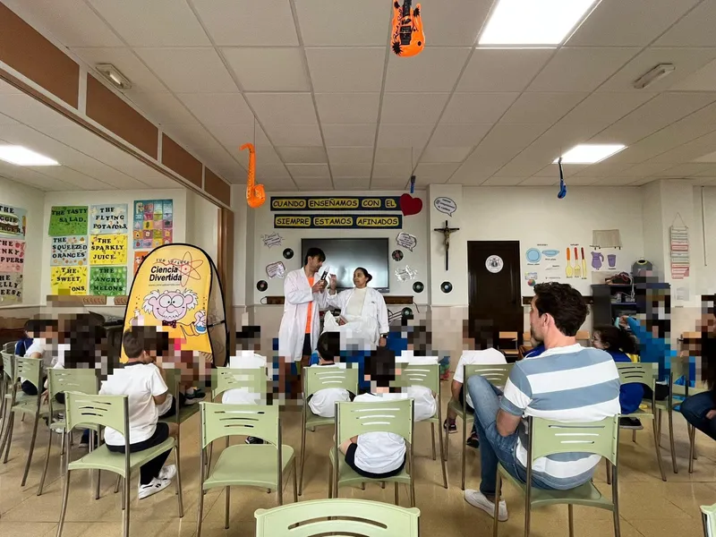 Finalizan los talleres de Ciencia Divertida en el Colegio Diocesano Madre de la Vida de Bargas