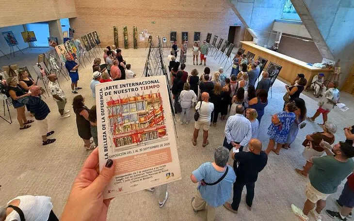 Benidorm Pride clausura su programación cultural con la exposición 'La belleza de la diferencia'