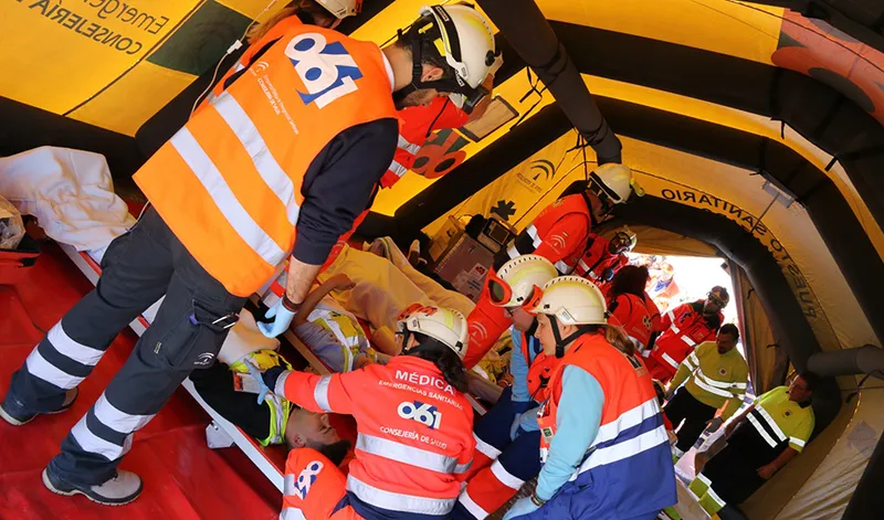 Sanidad de Andalucía reconoce la labor esencial de los profesionales de Urgencias y Emergencias