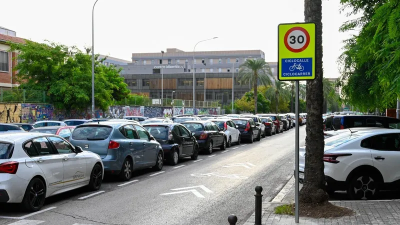 València amplía su red de ciclocalles con 54 kilómetros para fomentar la movilidad sostenible