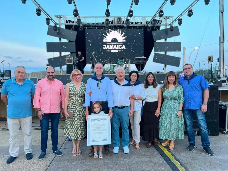 Peraltilla nombra Hijo Predilecto a Eduardo Budíos por su dedicación al municipio