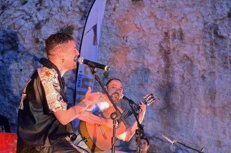 El Festival Sonna Huesca clausura su fin de semana inaugural con un emotivo concierto en Alquézar