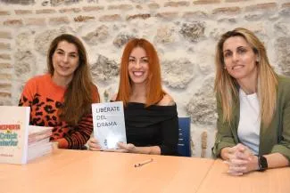 Vanesa Rizo presenta "Libérate del drama" en la Biblioteca de Esquivias