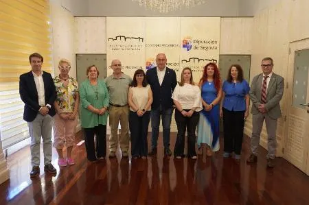 Cinco funcionarios toman posesión de sus nuevos cargos en la Diputación de Segovia