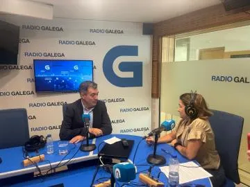 La Xunta de Galicia refuerza la educación pública con 956 docentes más y un programa propio de auxiliares de conversación