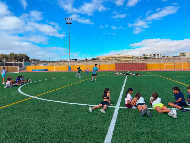 El Campus Deportivo Verano Divertido de Pájara acoge a 150 jóvenes con actividades gratuitas