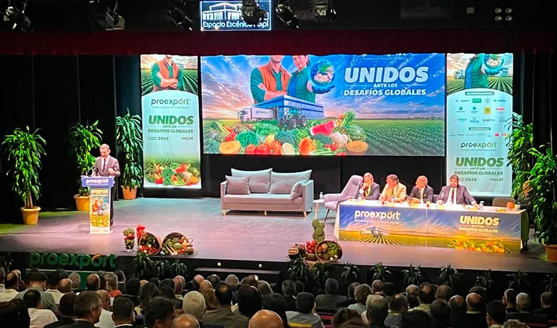 La Junta defiende la unidad del sureste español para asegurar el agua del sector hortofrutícola
