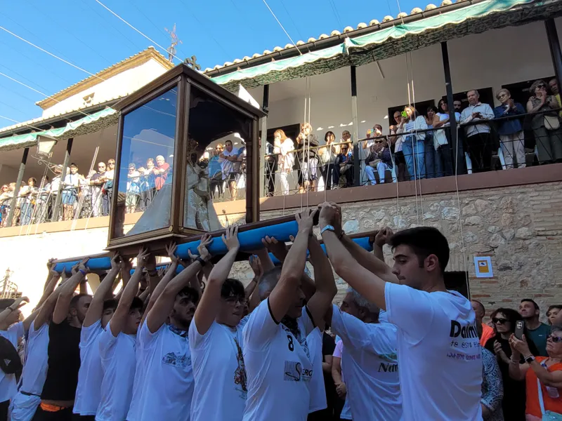 Daimiel celebra el emotivo traslado de la Virgen de las Cruces a su Santuario