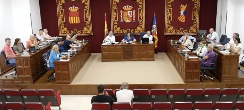 Almoradí aprueba su Plan de Igualdad y el protocolo contra el acoso laboral