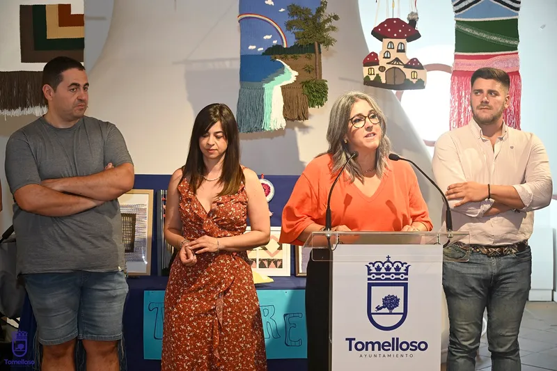 Exposición en Tomelloso muestra el arte de talleres comunitarios con 400 participantes