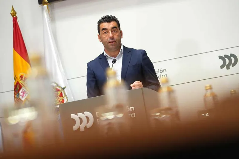 La Diputación de Pontevedra destina 280.000 euros para mejorar la atención en 32 oficinas turísticas de la provincia