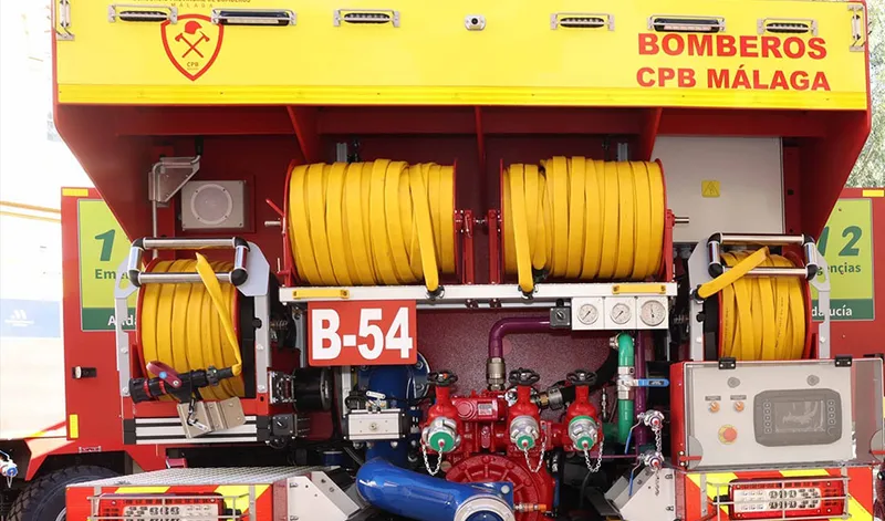 Ocho heridos por la explosión de una bombona en un restaurante de Sayalonga