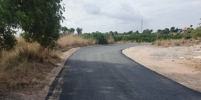 Olocau informa sobre el cierre temporal del camino de la Pobla a Pedralvilla por extinción de incendio