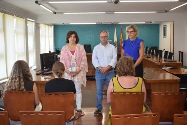 Piélagos conmemora a las víctimas de violencia de género con un minuto de silencio