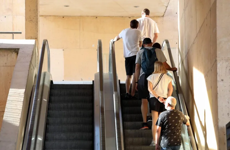 Toledo reabre sus escaleras mecánicas al Casco Histórico tras una reparación provisional