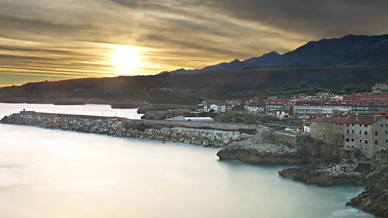 Llanes estrena 'Llanes de cine' para promocionar sus escenarios cinematográficos
