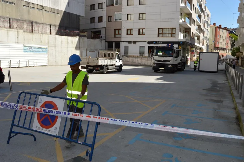 Sanxenxo inicia las obras del nuevo mercado municipal con replanteo y acopio de materiales