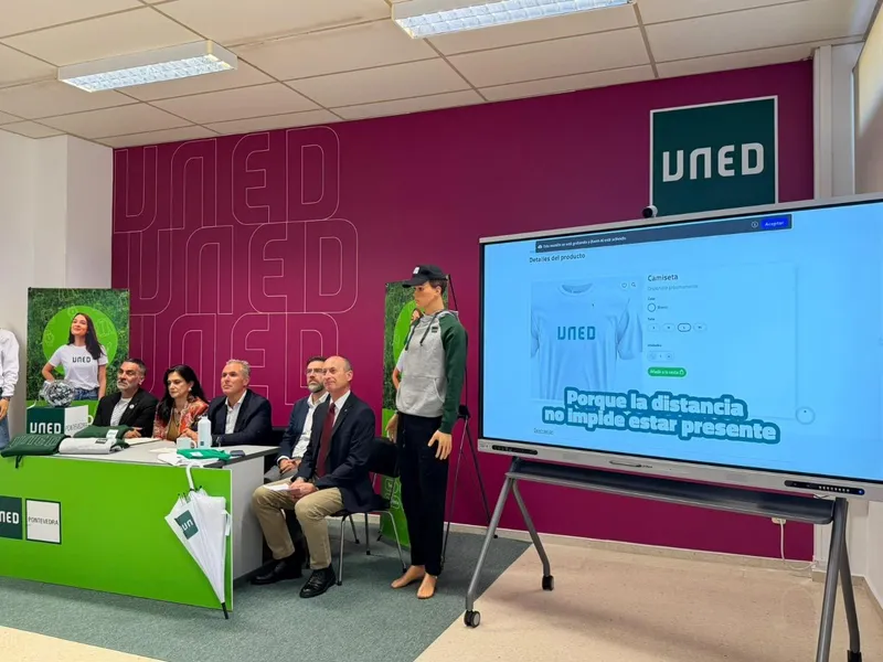 La UNED de Pontevedra lanza su tienda online con el apoyo de la Diputación