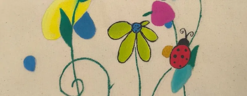 Taller de ilustración textil en Adeje: aprende a personalizar tu ropa