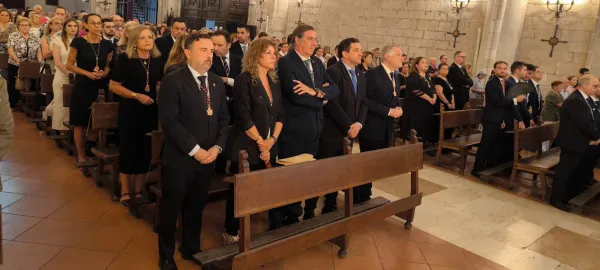 El presidente de la Diputación de Ciudad Real asiste a la festividad de la Asunción en la capital y Bolaños