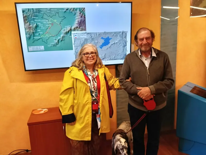 Xosé Benito Reza visita el Centro de Interpretación de la Lagoa de Antela