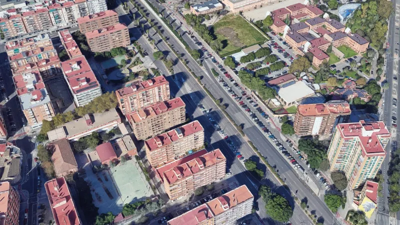 València refuerza la seguridad vial con 10 nuevos radares en sus rondas