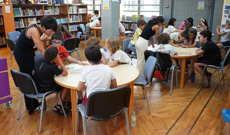 La iniciativa 'Ciencia al Fresquito' acerca la ciencia a más de 25.000 andaluces