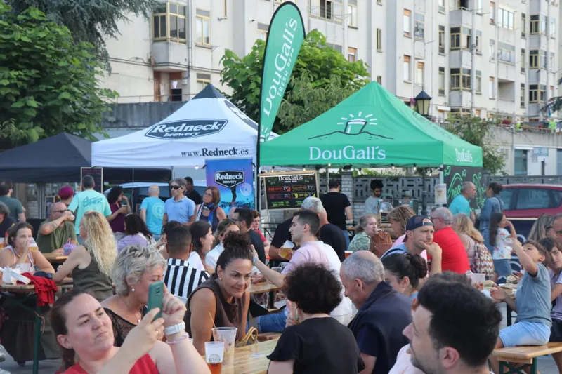 Colindres celebra con éxito la tercera edición de su Feria de la Cerveza Artesana