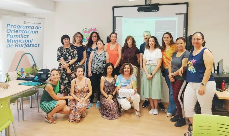 Burjassot concluye talleres de apoyo a familias con hijos de altas capacidades