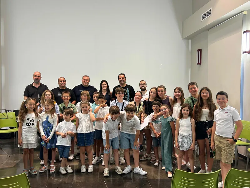 Calatorao celebra el fin de curso de su escuela de música con una audición de jóvenes talentos