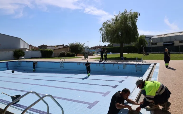 Reinosa abre sus piscinas municipales el 9 de junio con nuevos abonos y tarifas