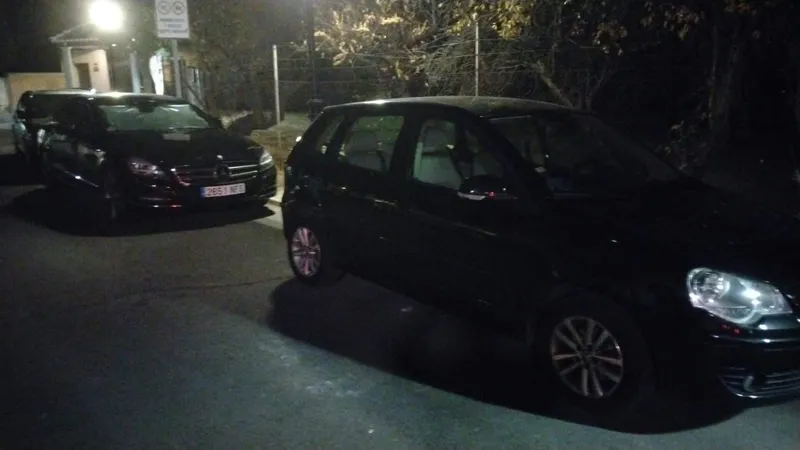 Bargas reubica temporalmente contenedores por vehículos mal estacionados