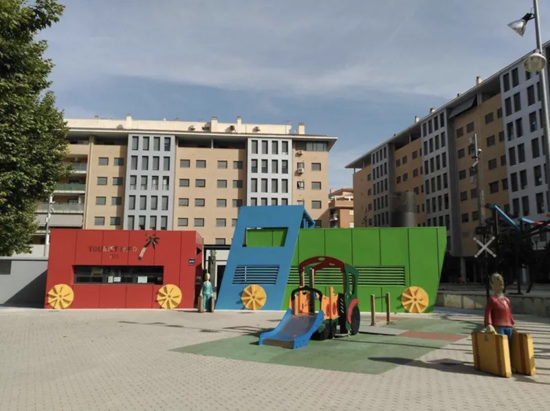 Ibi facilita el acceso a su patrimonio histórico y natural con nuevos folletos turísticos