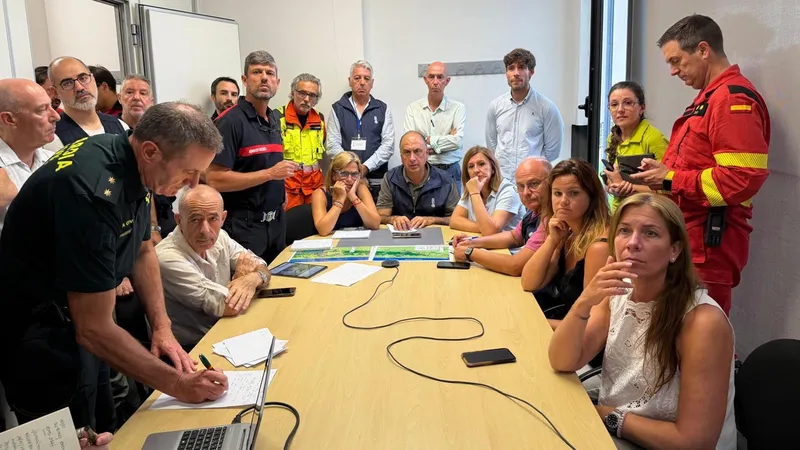 Bomberos de València revisará los cortafuegos de la Devesa tras el incendio de El Saler