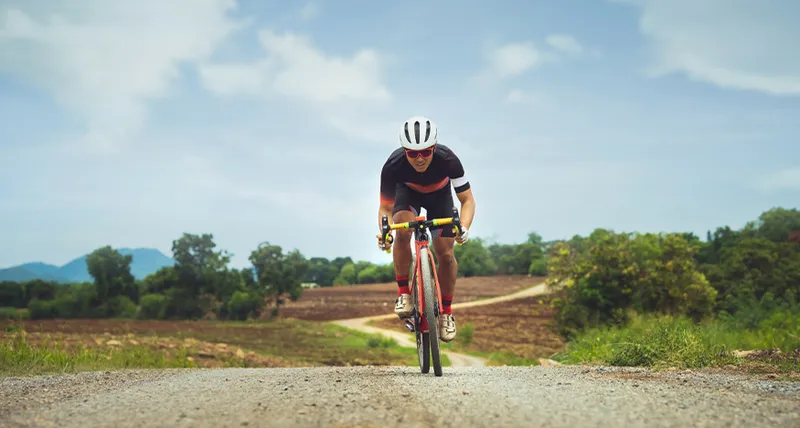 La Gravel Tour Alcarria une deporte, cultura y gastronomía en su segunda edición