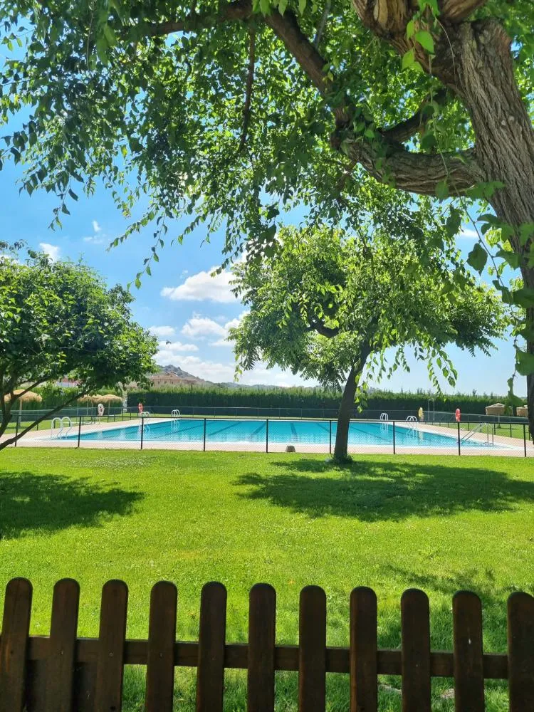 Las piscinas municipales de Fonz y Cofita abren sus puertas el 13 de junio