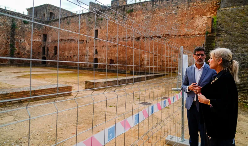 La Junta de Andalucía licita la restauración del castillo de Niebla por 800.000 euros