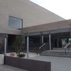 La Biblioteca Municipal de Dolores amplía sus servicios y fondos