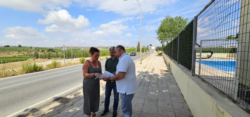 Torremendo (Orihuela) renueva su entrada principal con 170.000 euros